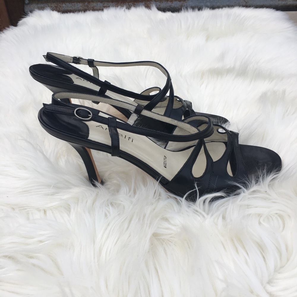 ALMAFI Black Sandals | 9 1/2